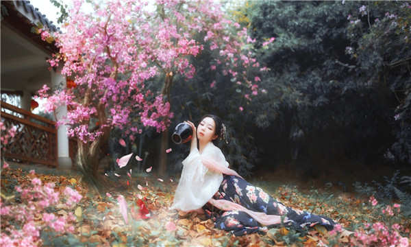 芒康标题：寻求拥有自己孩子的希望—关于供卵代怀公司